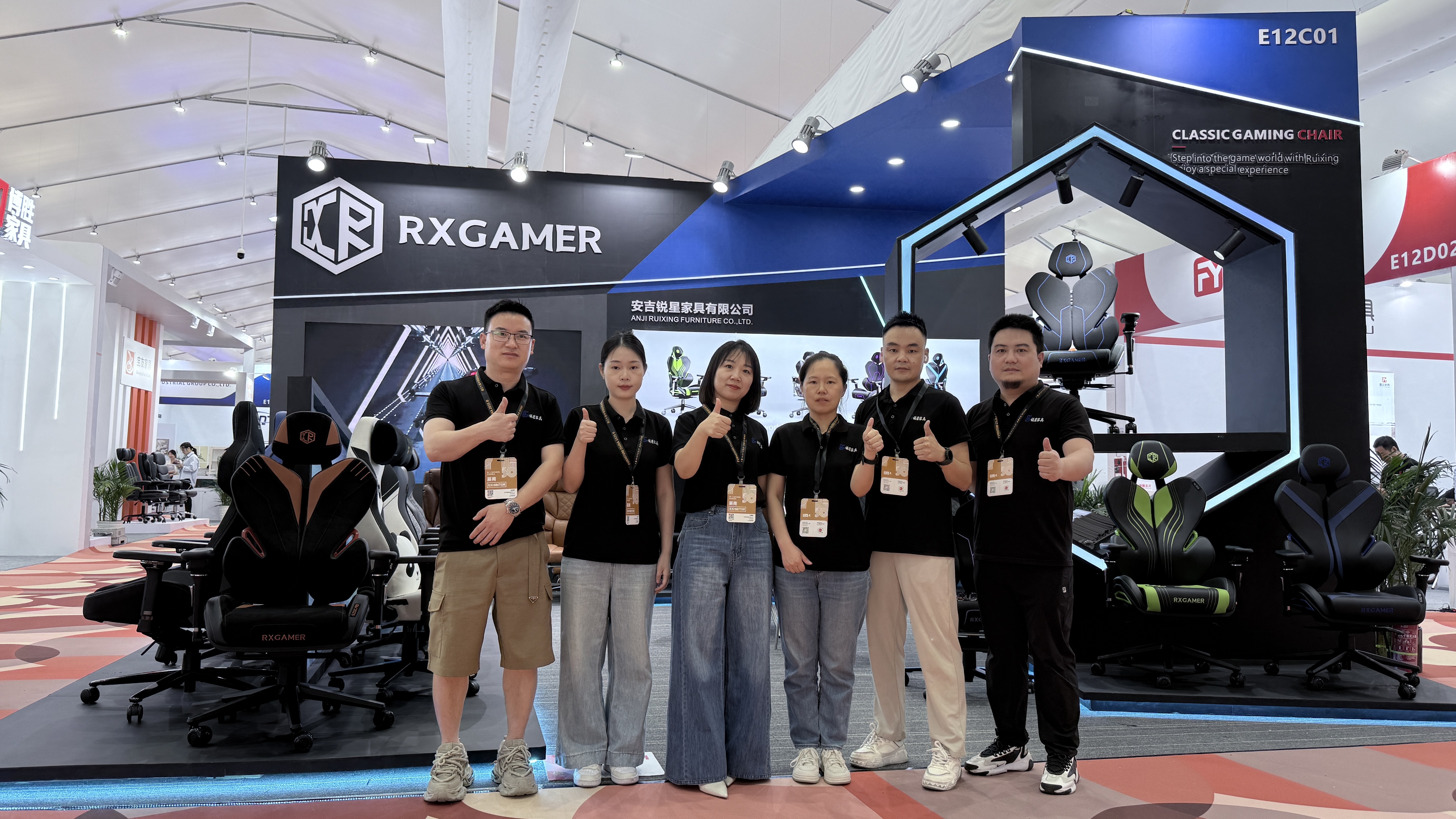 Anji RuiXing Furniture fremviser succesfuldt på den 30. China International Furniture Fair