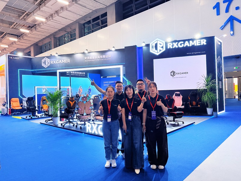 Anji Ruixing Furniture Co., Ltd. udstiller med succes på den 57. China International Furniture Fair (Guangzhou)